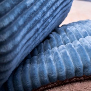 Chăn lông cừu Queen tím thạch anh trực tiếp từ công ty Nanara life Nhật Bản