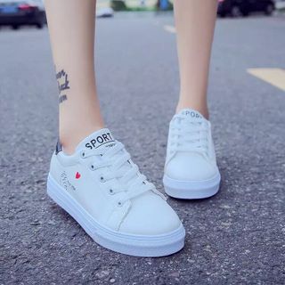 giày bata ban tim