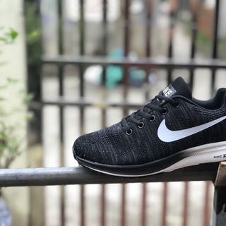 Njke zoom 2018
