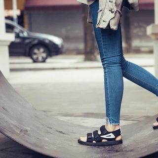 Sandal Nam/ Nữ 888