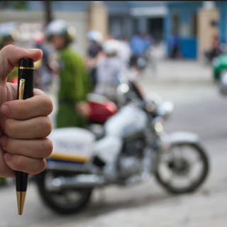 BÚT CAMERA QUAY PHIM - GHI ÂM SIÊU ĐỘC ĐÁO