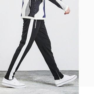 QUẦN JOGGER PHỐI SỌC