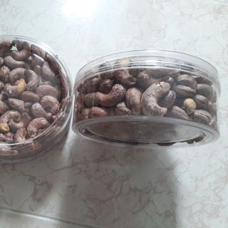 Hạt điều rang muối Bà Tư Bình Phước - hộp 500gr Loại1