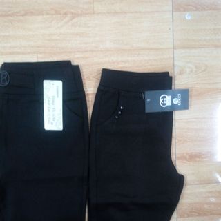 Quần legging ngố - chất liệu Umi co giãn 4 chiều