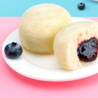 Bánh bông lan Việt Quất Kong