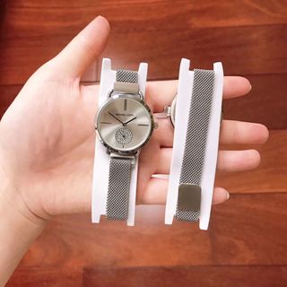 ĐỒNG HỒ NỮ MK DÂY LƯỚI 2KIM RƯỠI 160K