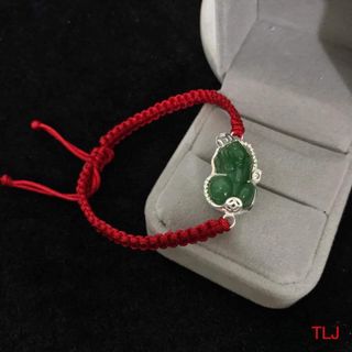 VÒNG TAY CHỈ ĐỎ TỲ HƯU TÀI LỘC