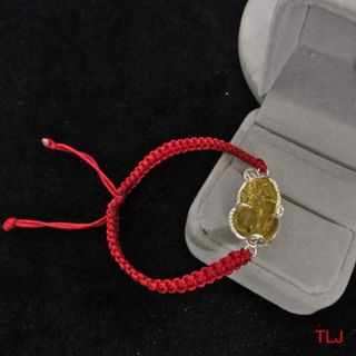 VÒNG TAY CHỈ ĐỎ TỲ HƯU TÀI LỘC