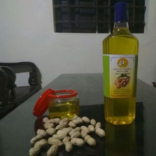 dầu lạc nguyên chất HATIVINA 1lít