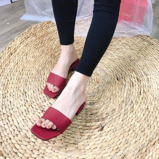dép quai ngang gót thấp