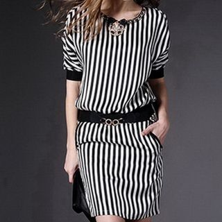 ĐẦM KHOEN EO 2 TÚI XINH XẮN MS 1962