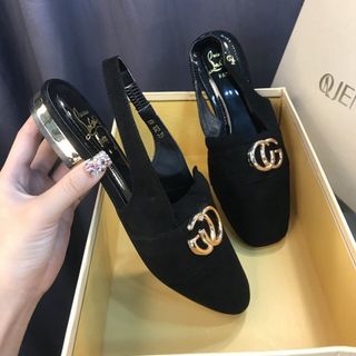 giày suc Quài hậu