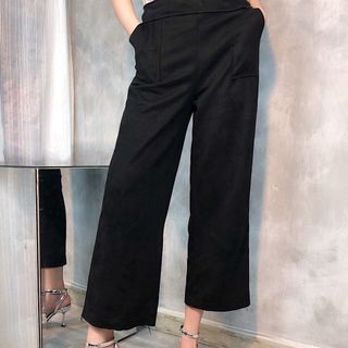 giày cao gót đế đính đá sang chảnh