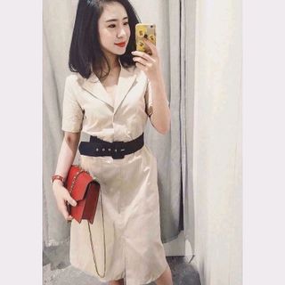 Đầm cổ vest be giá sỉ