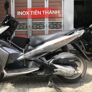 Gế Inox em bé cho xe AIRBLADE Tiến Thành
