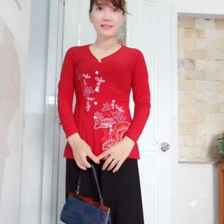 Bà ba mầu thêu đính đá kiêu sa