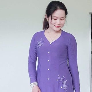 Bà ba mầu thêu đính đá kiêu sa
