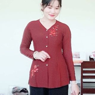 bà ba gắn đá keu xa