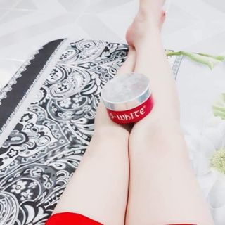 Body cốt kích trắng