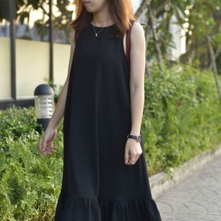 Đầm thiết kế by Yems