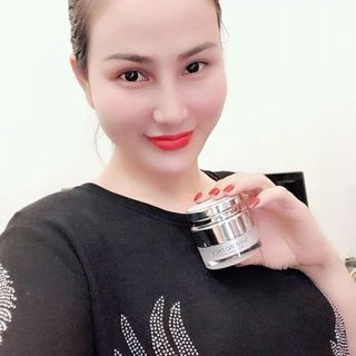 kem dưỡng da ngày DAMOND FACE