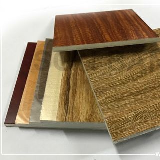 Tấm nhựa PVC Foam giả đá gỗ và trắng