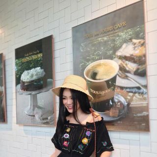 ĐẦM MAXI BẸT VAI THÊU HOA