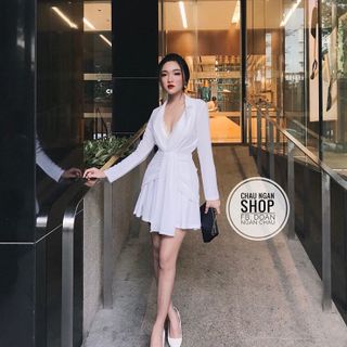 ĐẦM CỔ V DỰ TIỆC
