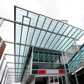 Tấm lấy sáng polycarbonate đặc