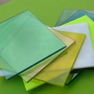 Tấm lấy sáng polycarbonate đặc