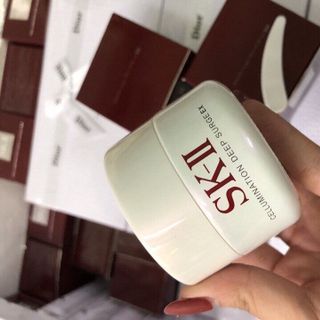 kem dưỡng trắng da skii chuẩn
