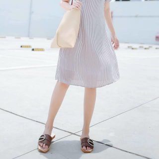 ĐẦM SỌC THẤT DÂY HÔNG EO