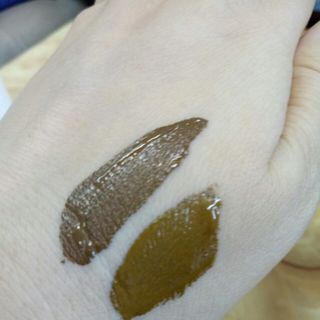 Mưc phun xăm Ấn Độ