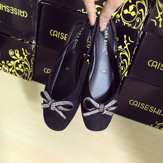 giày sục nữ đính đá nữa