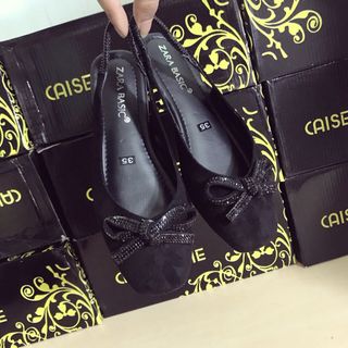 giày sục nữ đính đá nữa