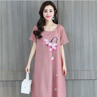 ĐẦM SUÔNG FORM RỘNG HOA SEN THÊU