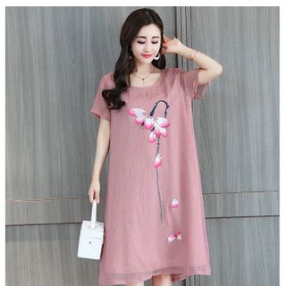 ĐẦM SUÔNG FORM RỘNG HOA SEN THÊU