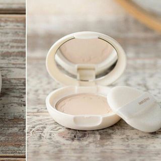 Phấn phủ Innisfre No Senbum Blur Pact