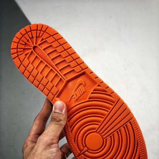 PHÁT CHUYÊN SỈ SNEAKER BEST QUALITY