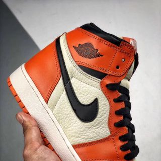 PHÁT CHUYÊN SỈ SNEAKER BEST QUALITY