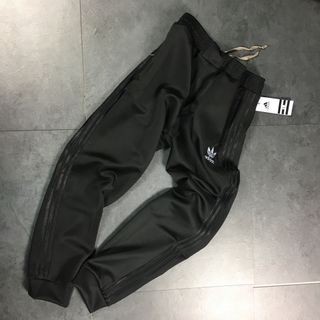 Quần Jogger Nam đen 3 sọc đen