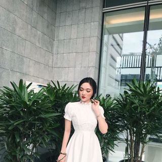 ĐẦM REN TAY PHỒNG XÒE