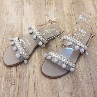 Sandal Kirei LP - 2 bản cục bông nhỏ 1p