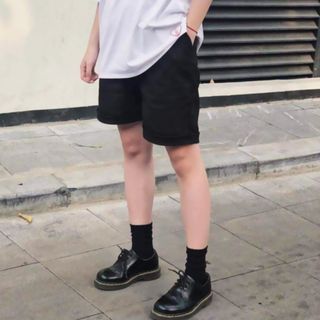 QUẦN SHORT KAKI ĐEN