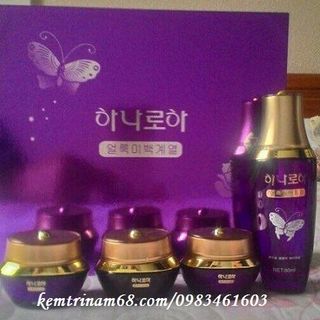 Bộ Mỹ Phẩm Hàn Quốc Bộ Con Bướm – Bộ Hoa Cúc mẫu mới