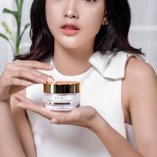 KEM FACE SYLIC - DƯỠNG TRẮNG CHỐNG NẮNG