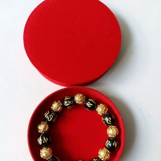 hộp đựng vòng tay bằng nhung