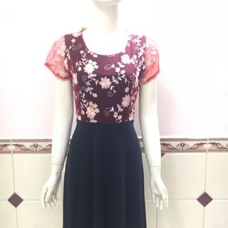 Đầm phối ren thêu