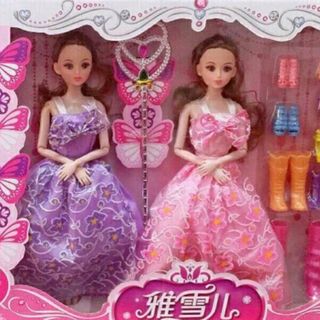 BỘ ĐỒ CHƠI 2 BÚP BÊ THỜI TRANG CHO BÉ