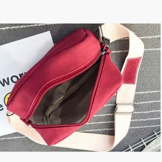 Túi đeo chéo thời trang